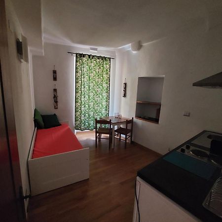 Mariasole Rooms Вернаца Екстериор снимка