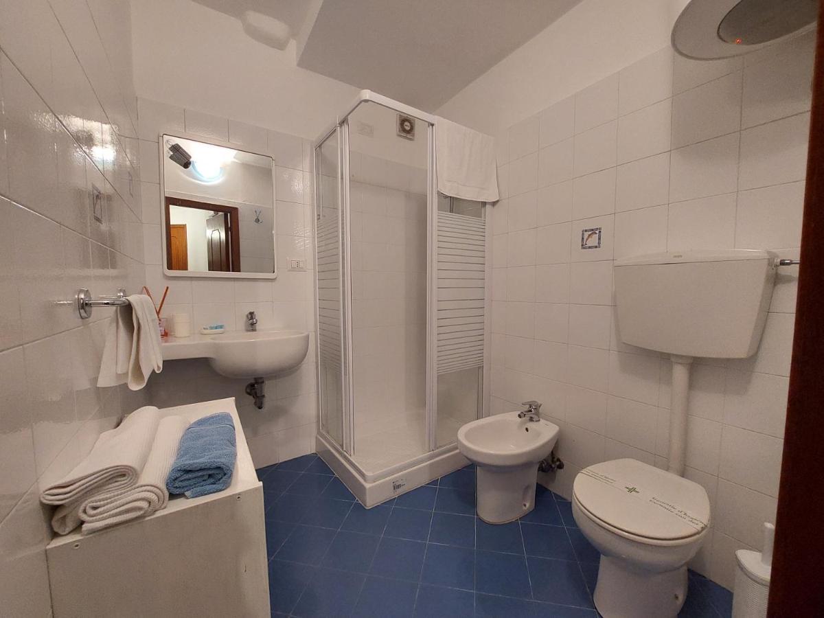 Mariasole Rooms Вернаца Екстериор снимка